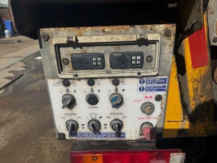 Used 2017 (17) Isuzu N75.190 4x2 7.5T Hotbox