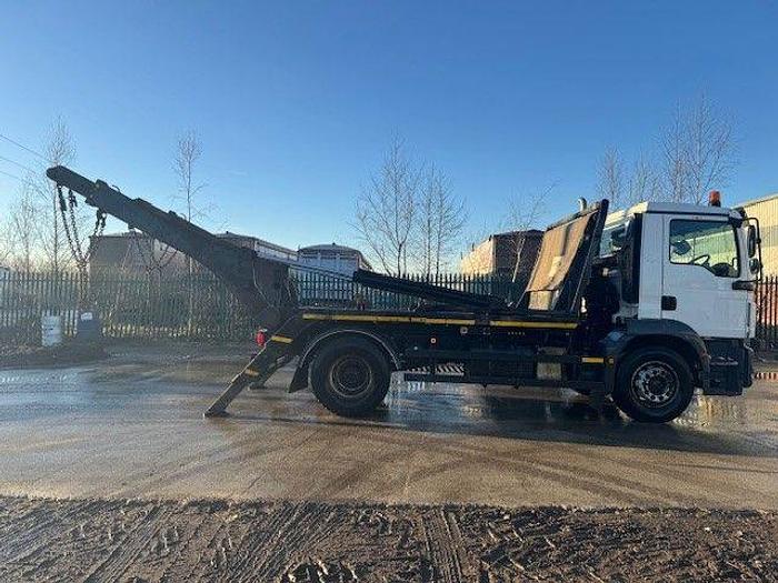 Used 2019 MAN TGM18.250 4x2 Skip Loader