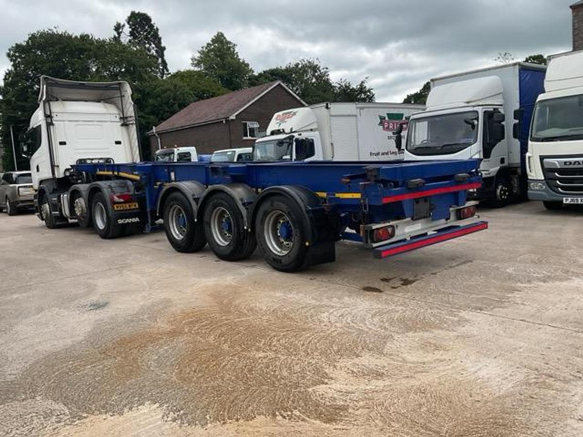 Used 2012 Montracon Tri Axle Extendable Skelly