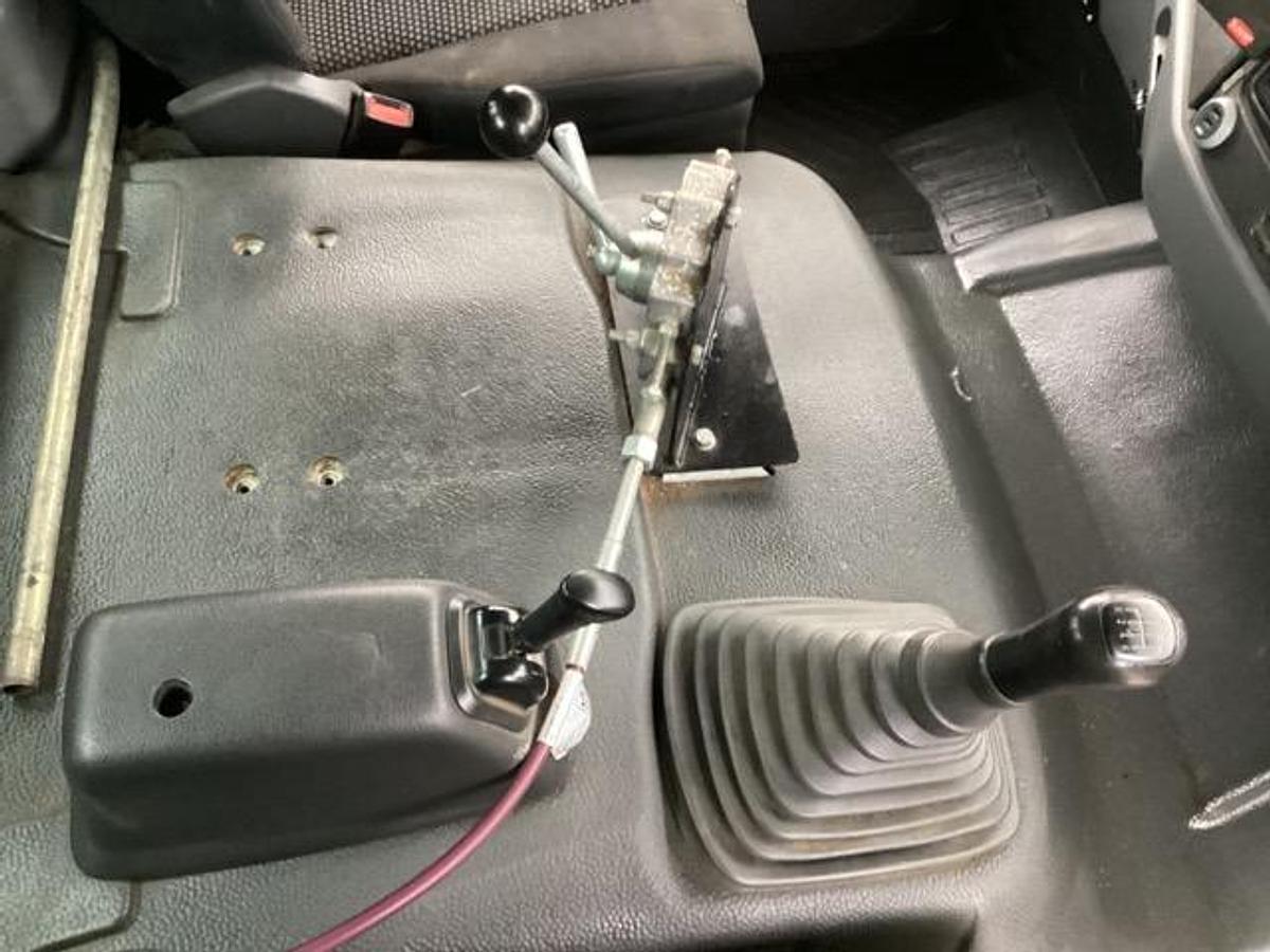 Used 2013 (13) Mercedes Axor 1824 4x2 Concrete Mixer