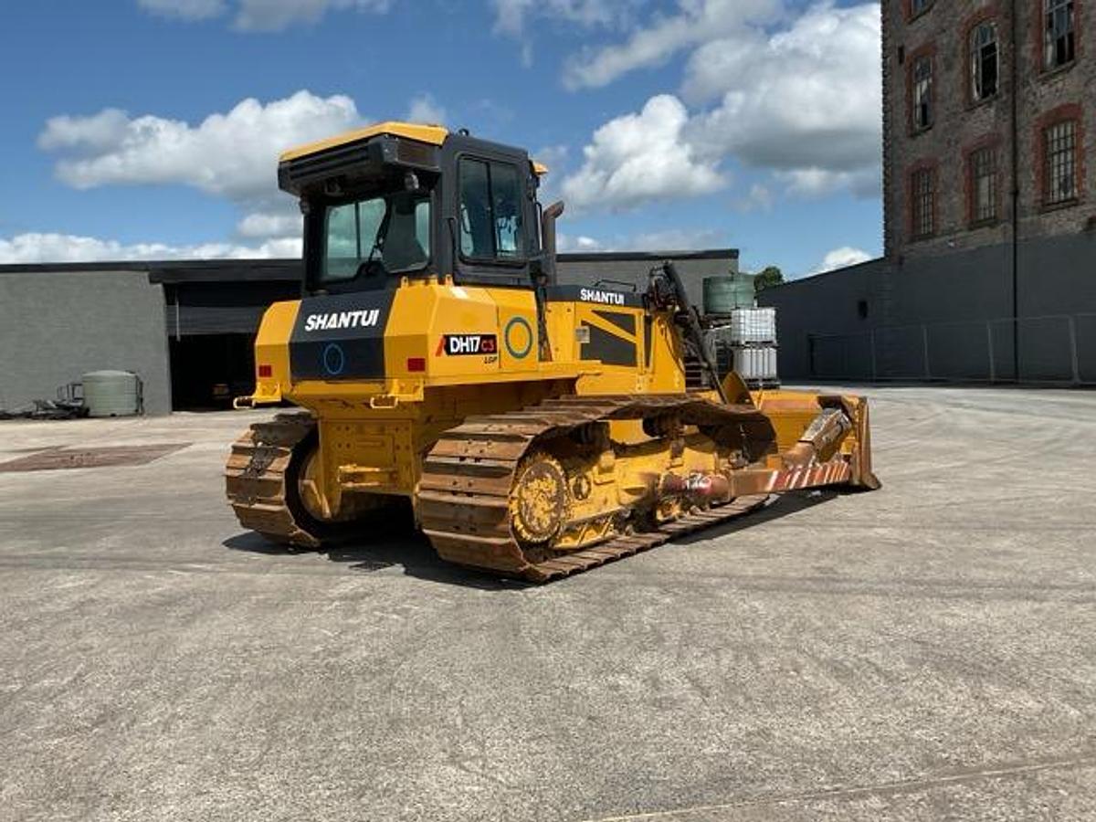 Used 2022 Shantui DH17-C3 LGP Dozer