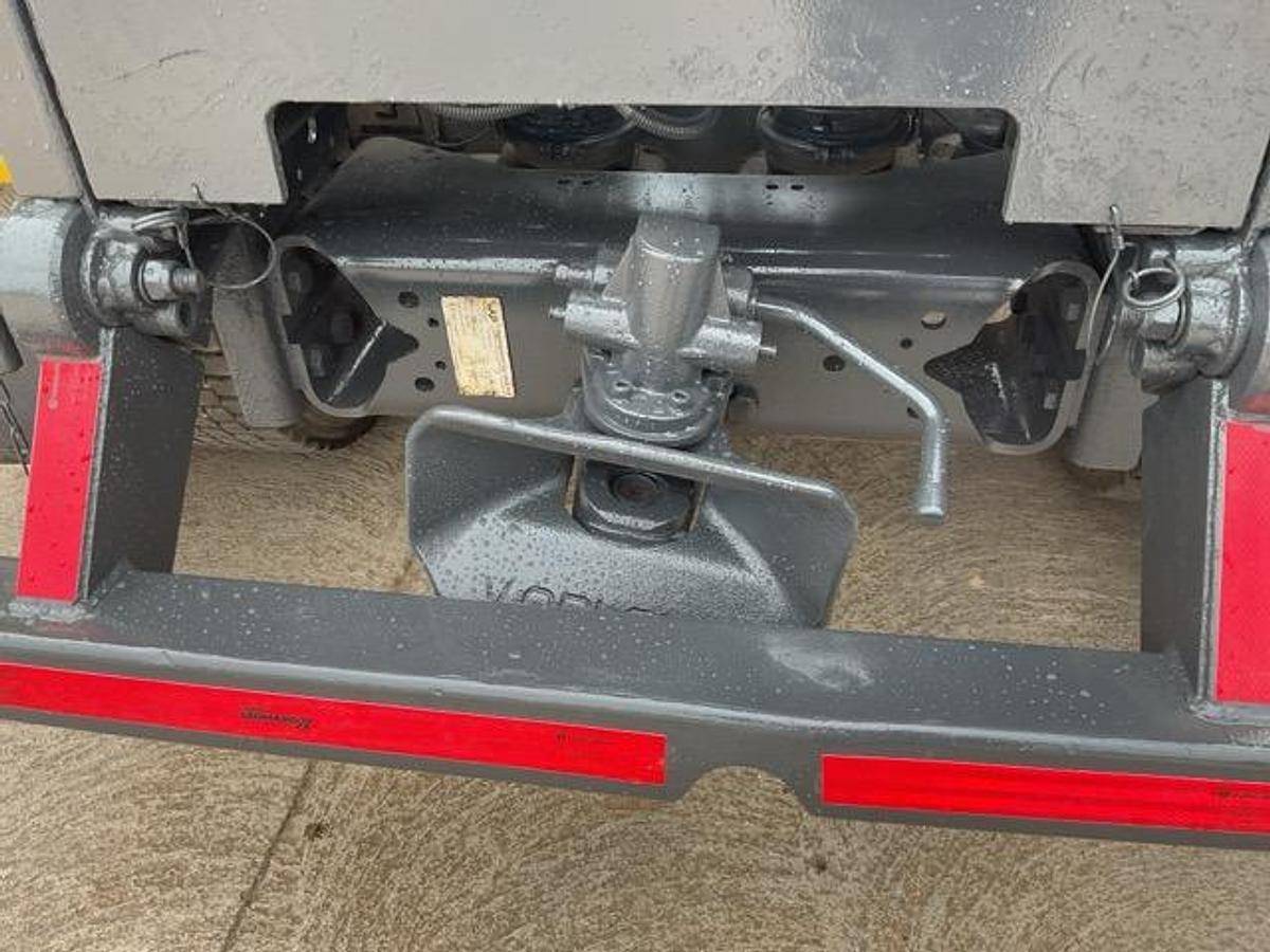 Used 2016 DAF CF400 8x4 Hookloader