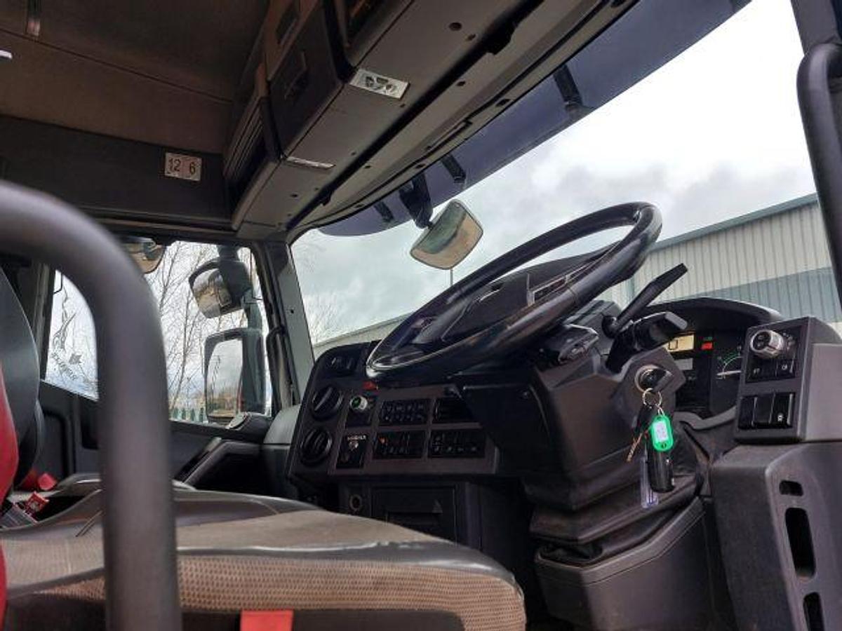 Used 2015 Renault C460 6x2 Rearlift Beavertail