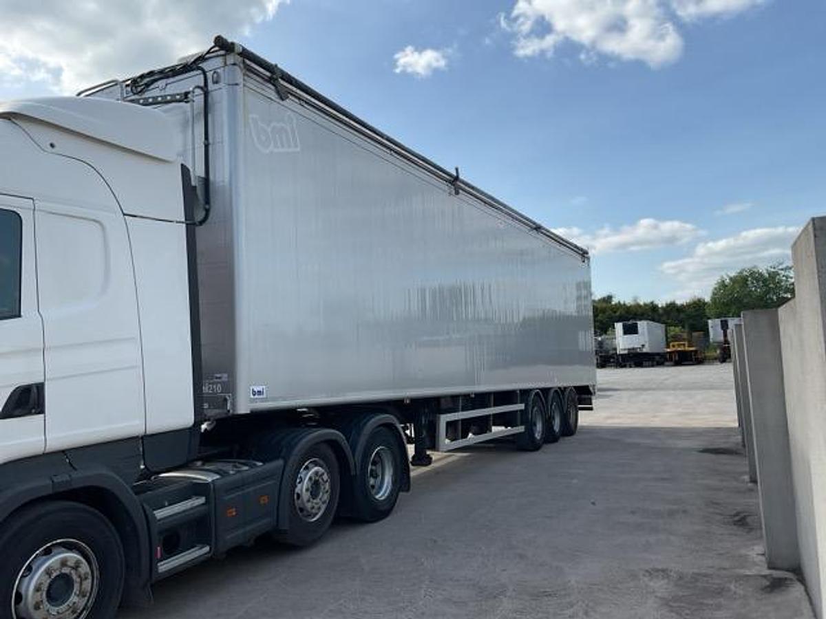 Used 2020 BMI Walking Floor Trailer