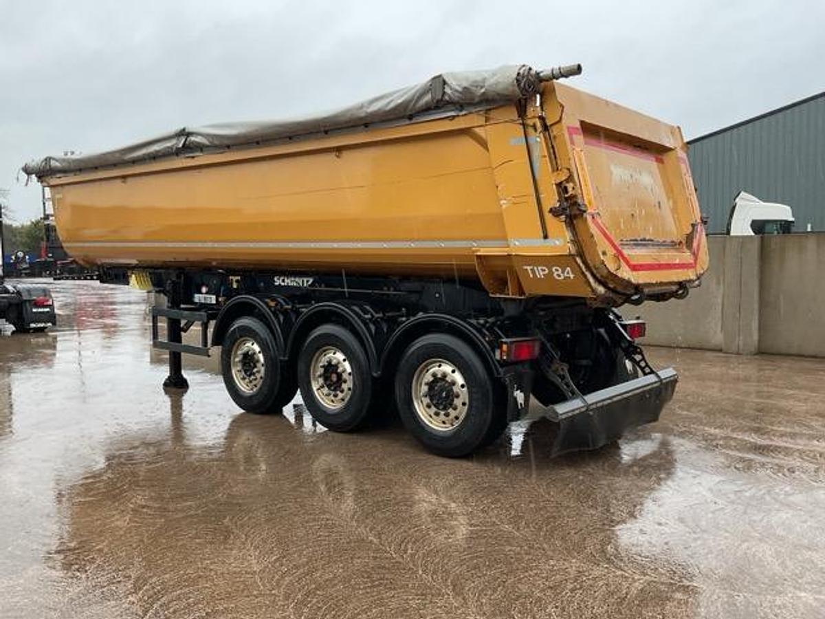 Used 2019 Schmitz Tri Axle Agri Tipping Trailer