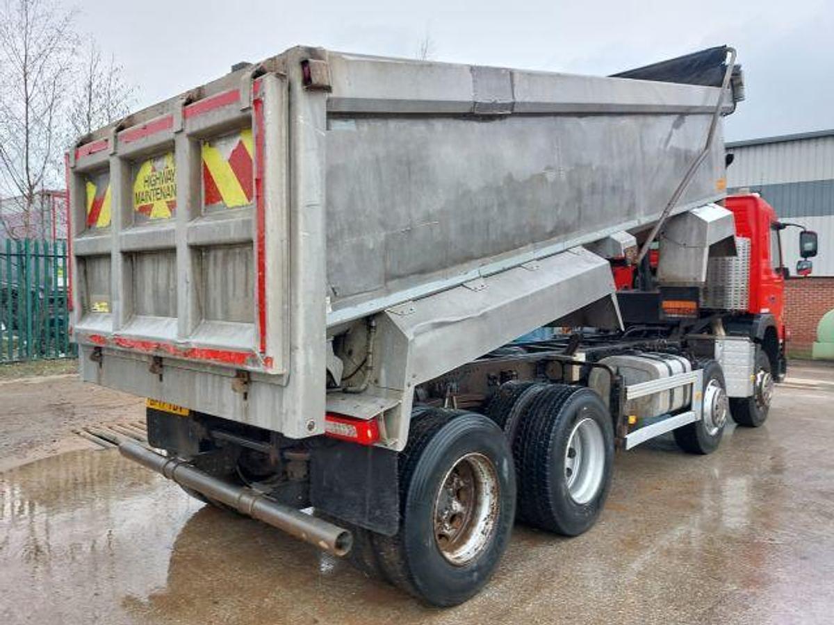 Used 2017 (17) Volvo FMX420 8x4 Alloy Tipper