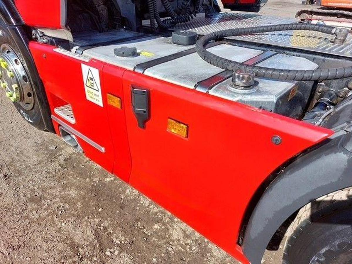 Used 2018 (18) Scania R520 V8 6x2 Rearlift