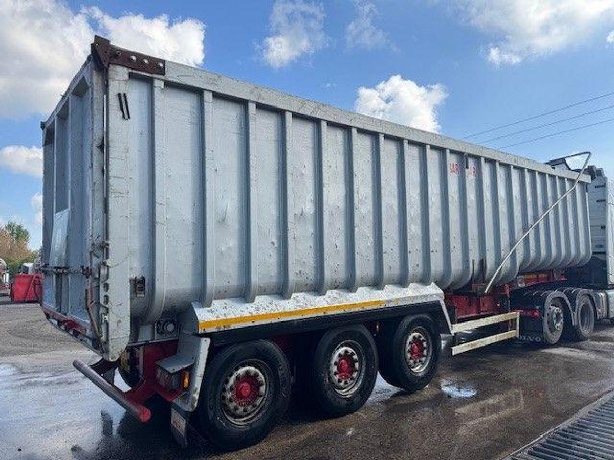 Used 2016 Montracon Tri Axle Alloy Bulk Tipping Trailer