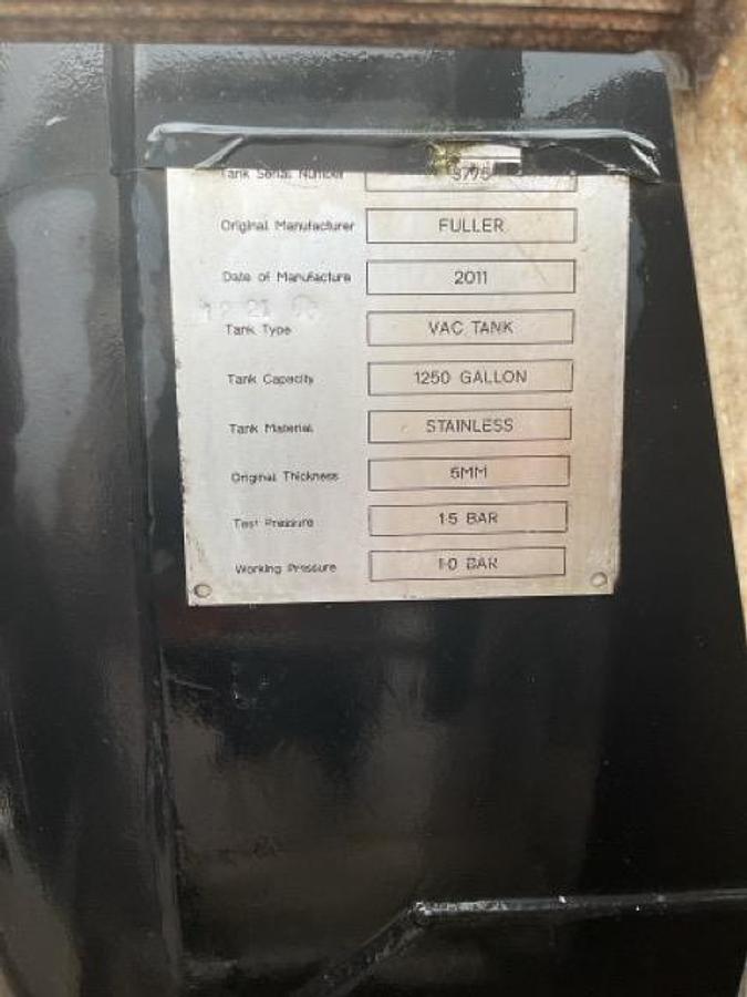 Used 2011 Scania R400 6x2 Fuller Vacuum Tanker