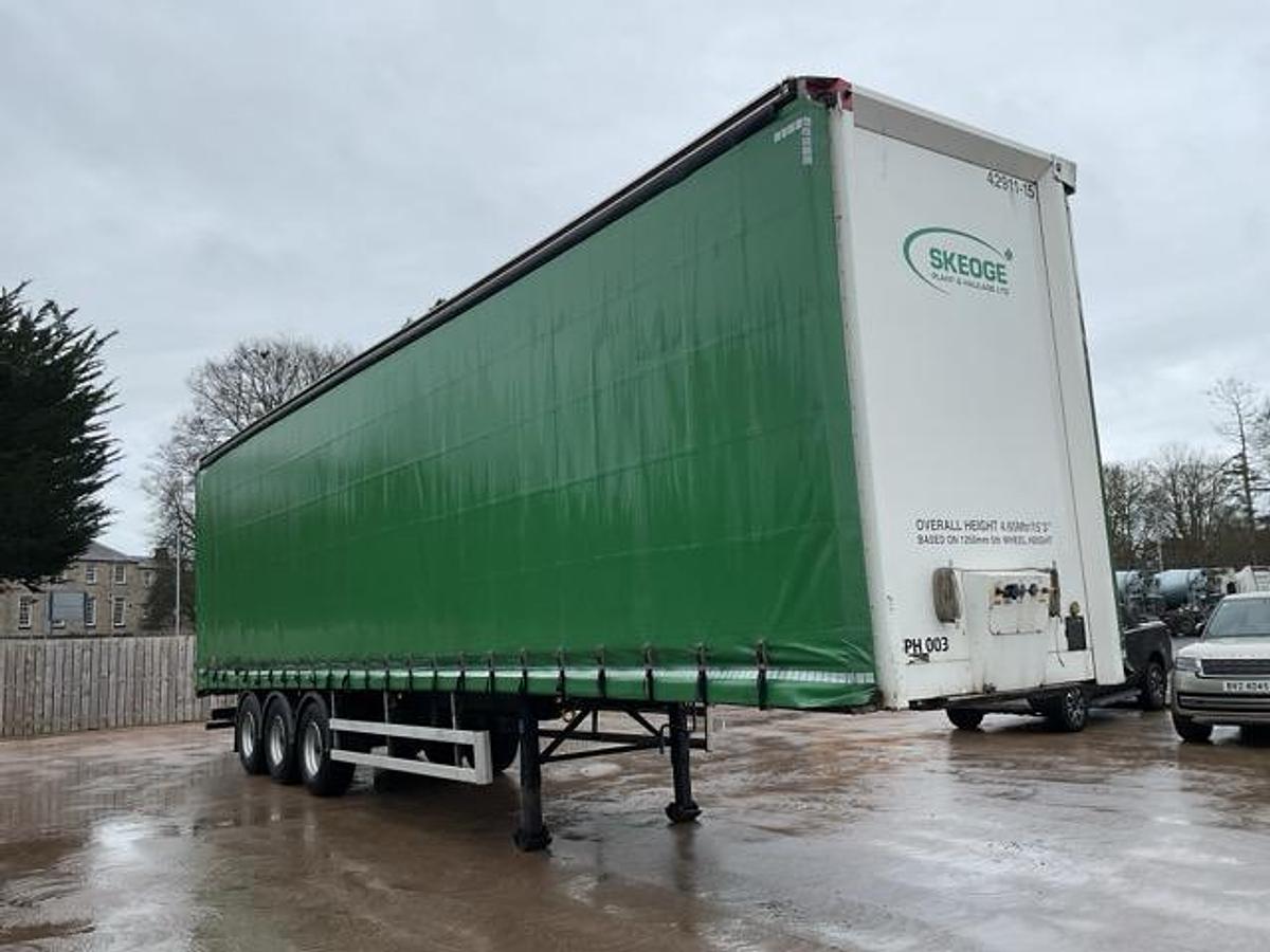 Used 2015 Don Bur Curtainsider