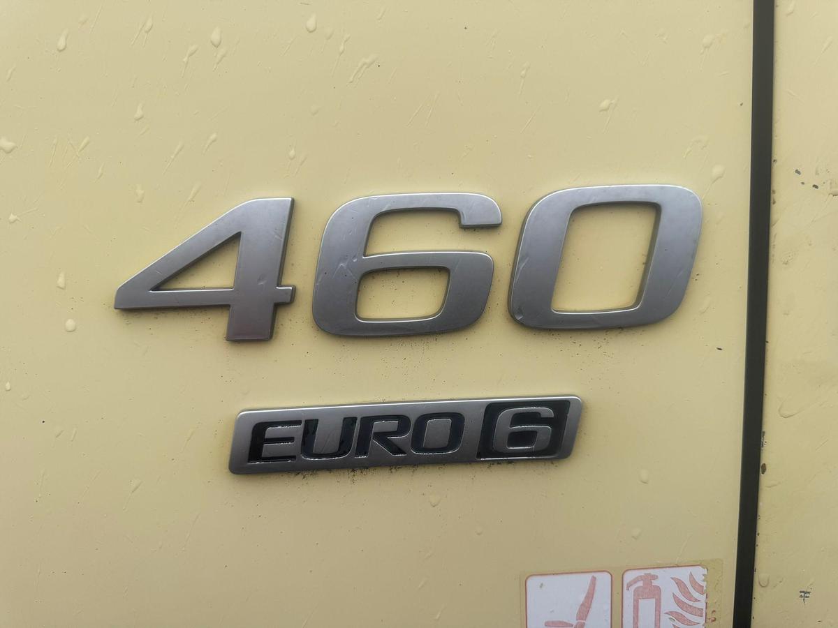 Used 2020 (20) Volvo FM460 G/T 6x2 Midlift