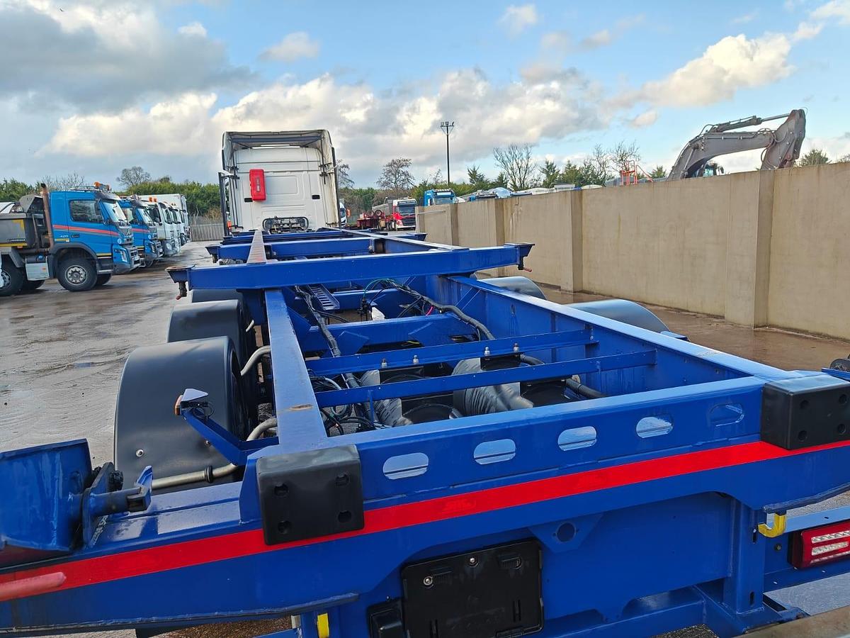 Used 2023 SDC 45ft Sliding Skeletal Trailer