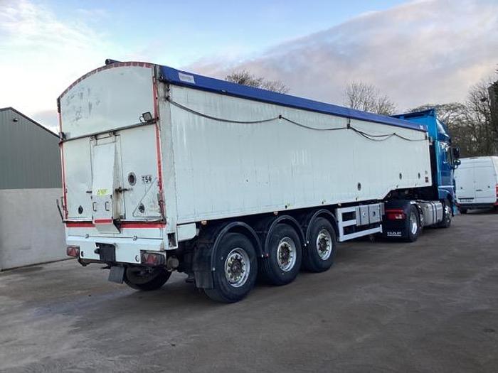 Used 2015 Muldoon Bulk Blowing Trailer