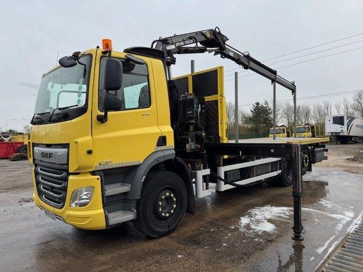Used 2020 (70) DAF CF340 6x2 Rearlift 26T Flatbed