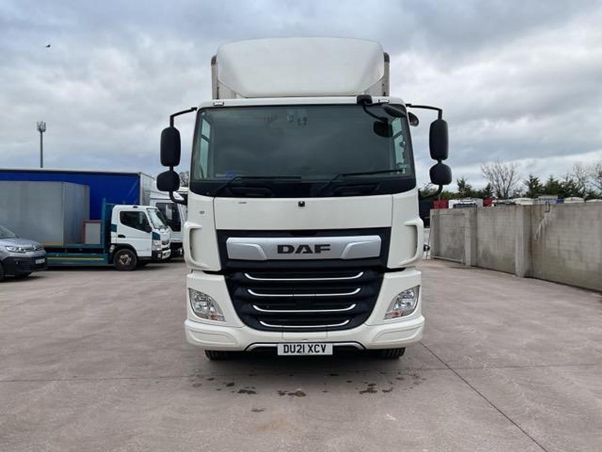 Used 2021 DAF CF260 4x2 Boxvan