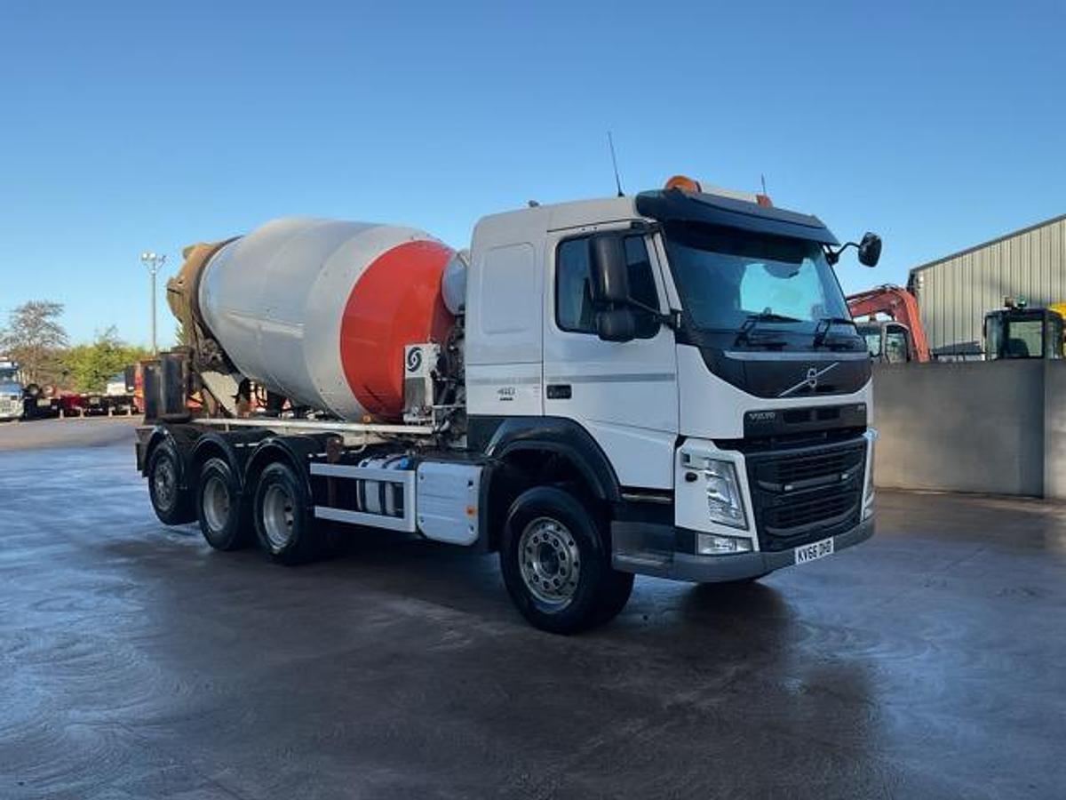 Used 2016 Volvo FM410 8x4 Tridem Mixer