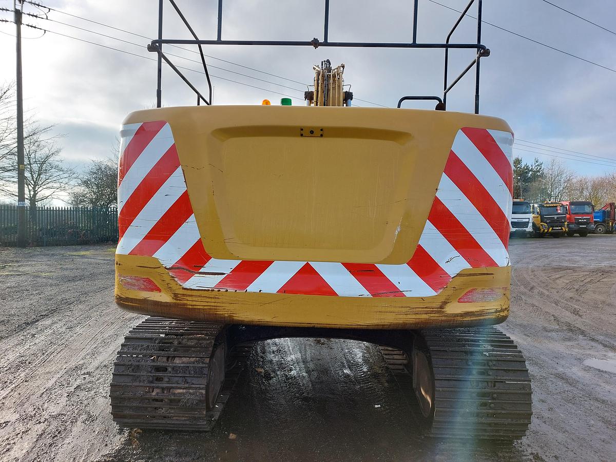 Used 2018 CAT 320