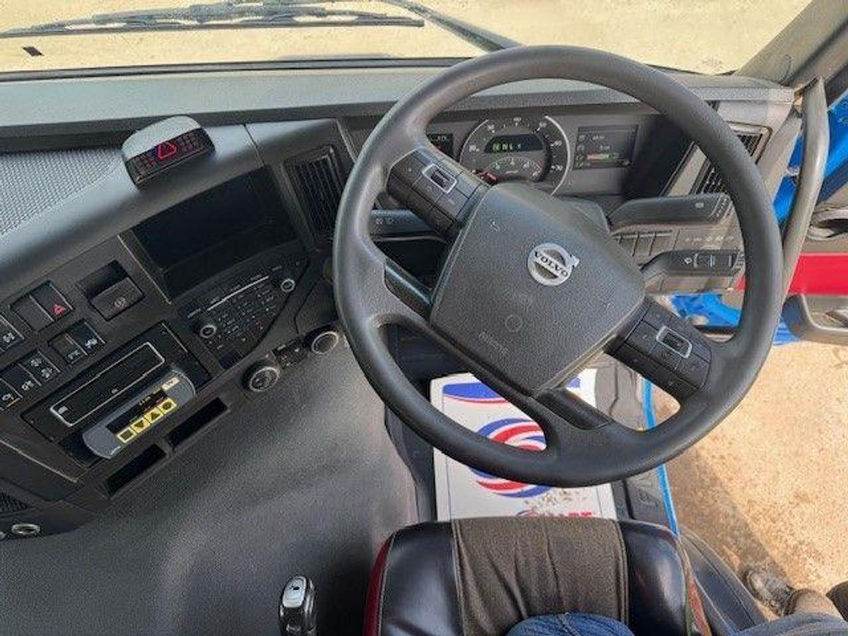 Used 2020 (20) Volvo FMX420 8x4 Steel Tipper