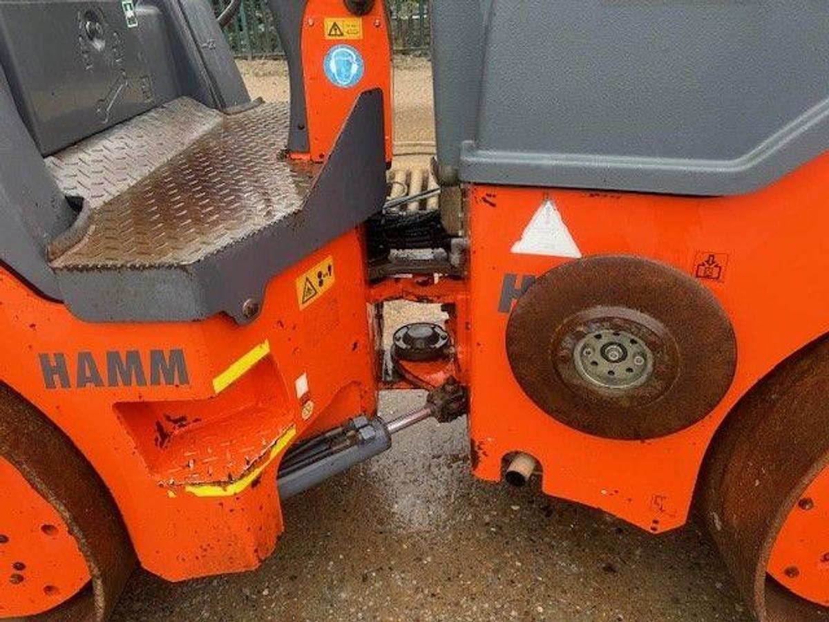 Used 2015 Hamm HD13 VV Double Drum Vibrating Roller