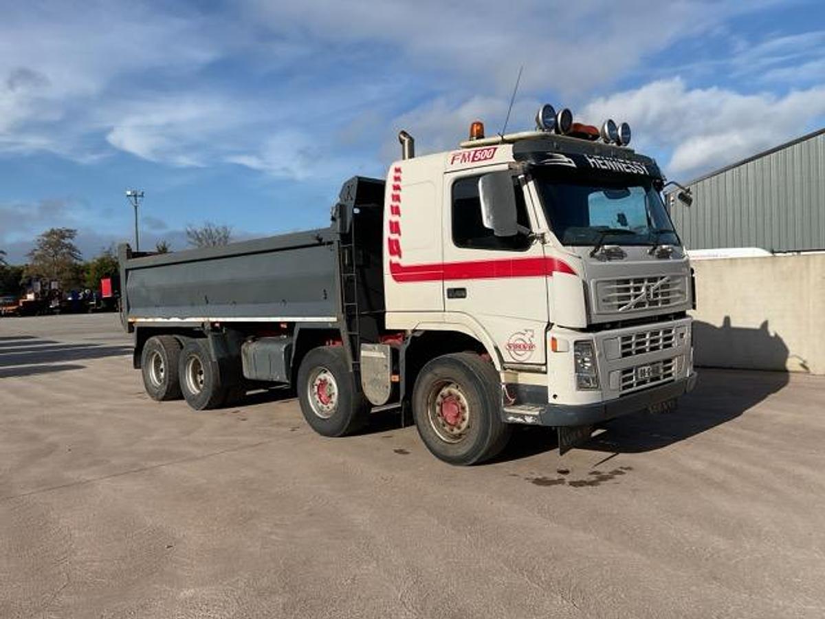 Used 2008 Volvo FM9.380 8x4 Tipper