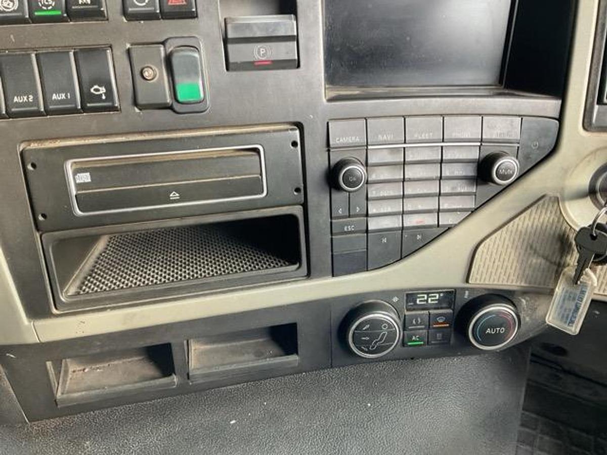 Used 2016 Volvo FM460 8x4 Tipper