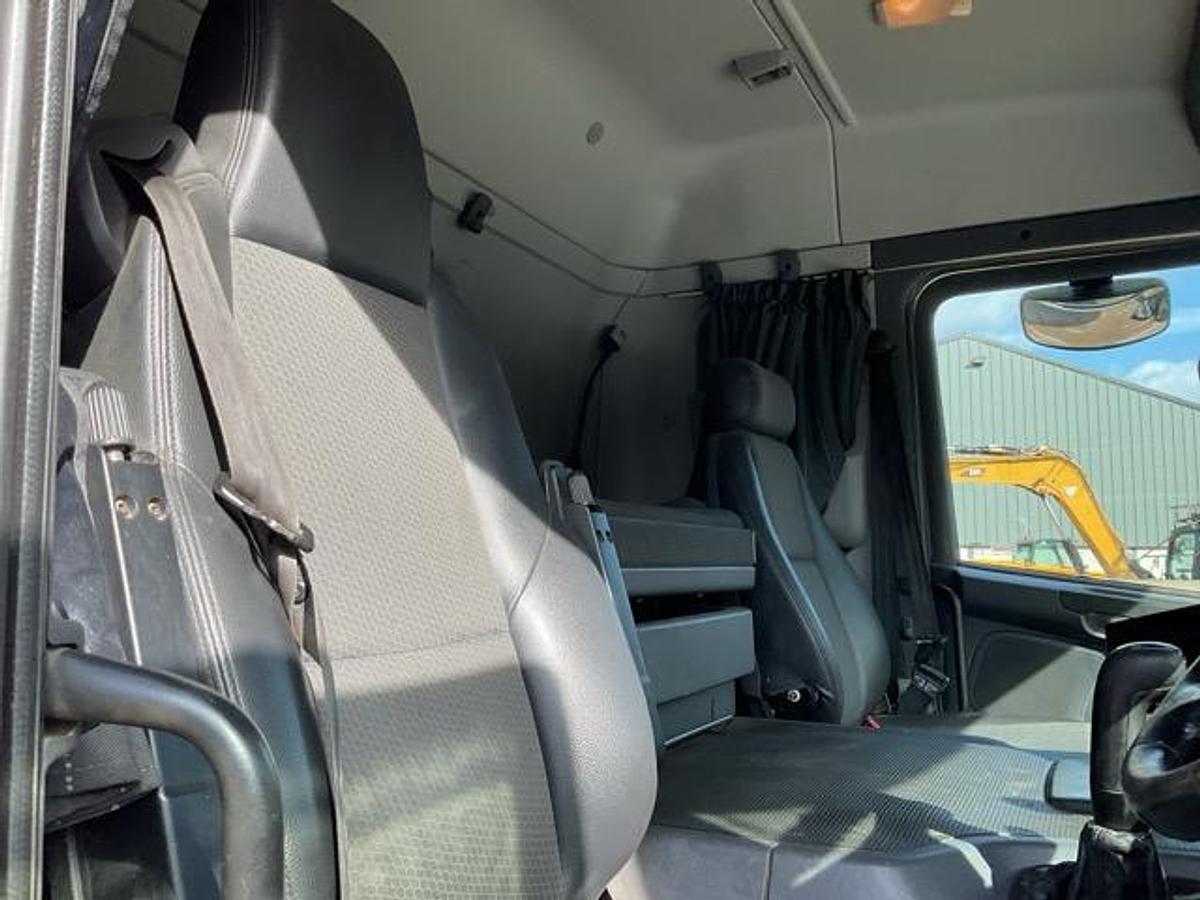 Used 2016 Scania P410 XT 8x4 Steel Tipper