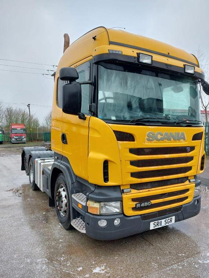 Used 2011 (11) Scania R480 6x2 Rearlift