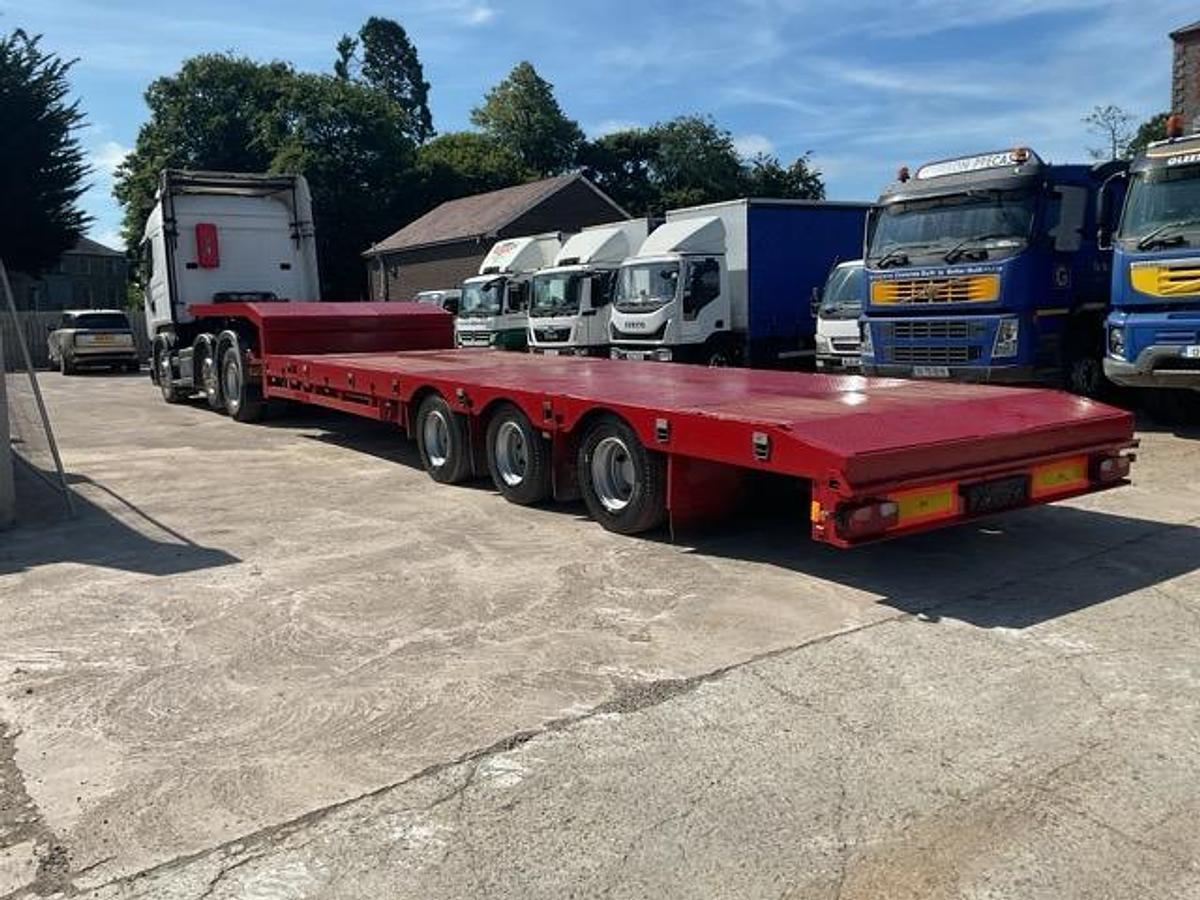 Used 2008 King MTSE Triaxle Stepframe Extendable Trailer