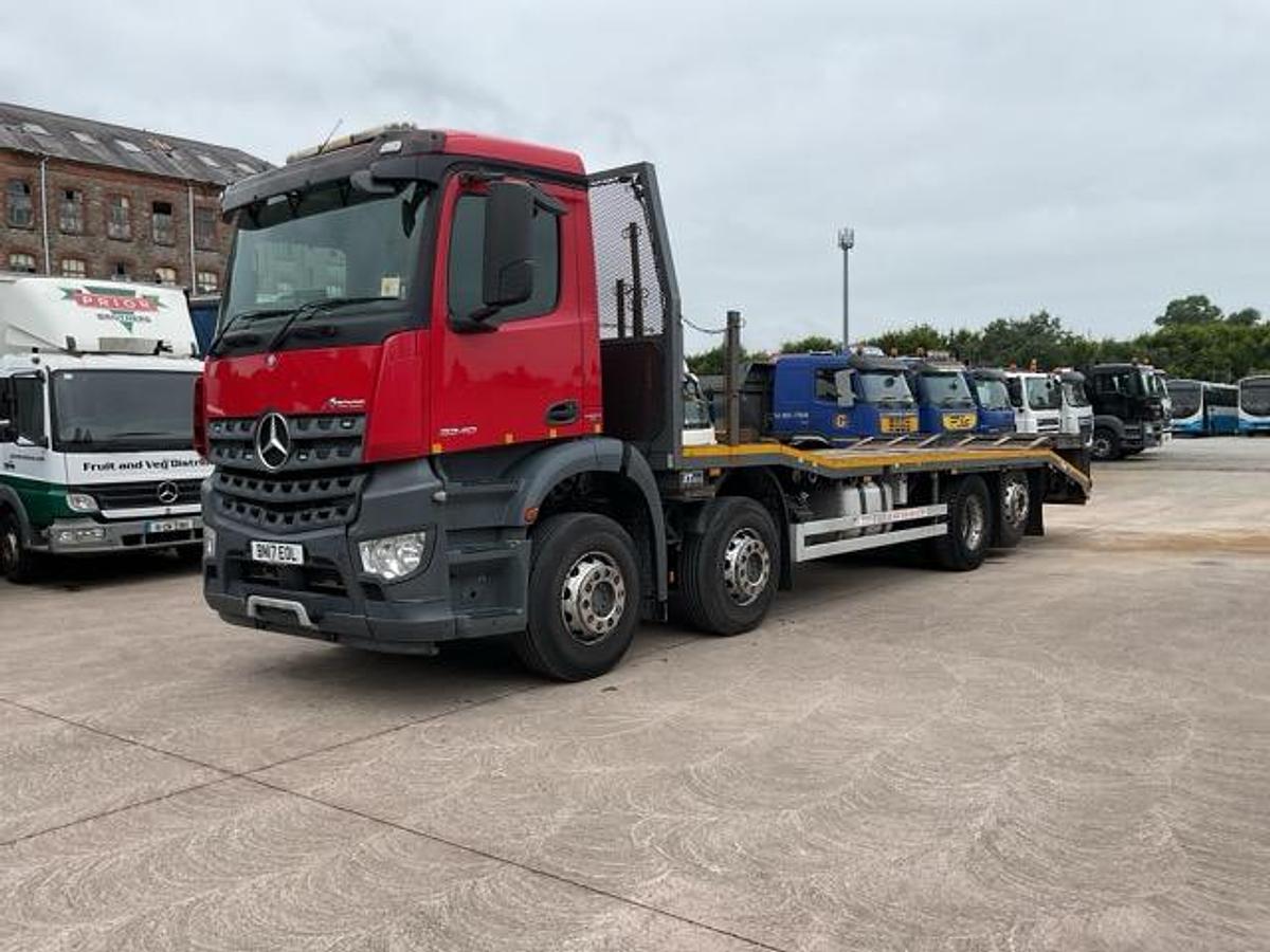 Used 2017 Mercedes Arocs 3240 8x2 Cheesewedge Beavertail