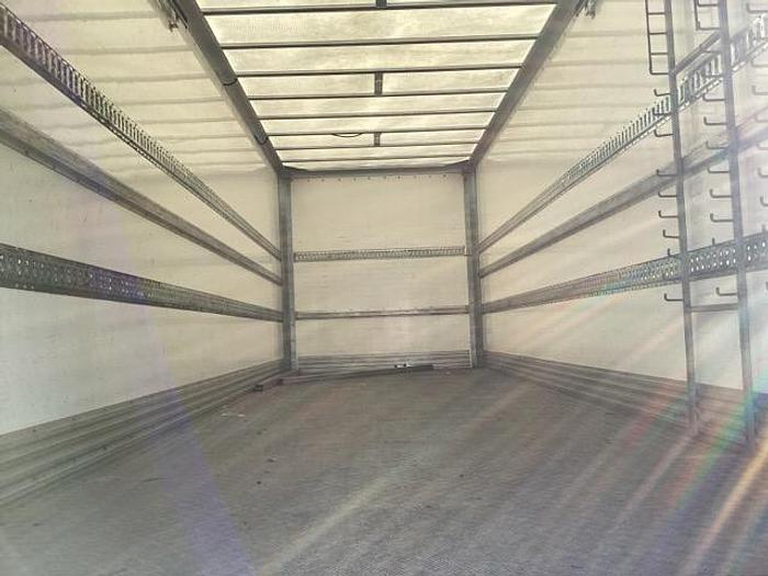 Used 2018 DAF LF210 12T Boxvan