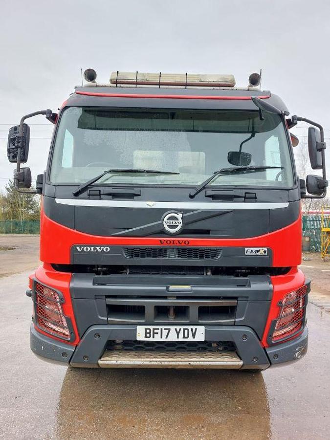 Used 2017 (17) Volvo FMX420 8x4 Alloy Tipper