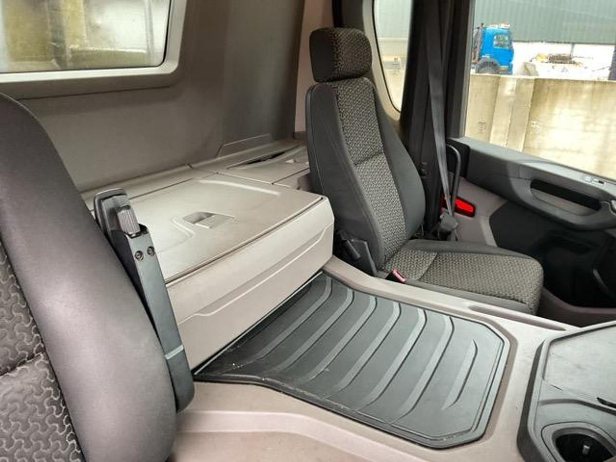 Used 2019 Scania P410 XT 8x4 Alloy Tipper. Choice