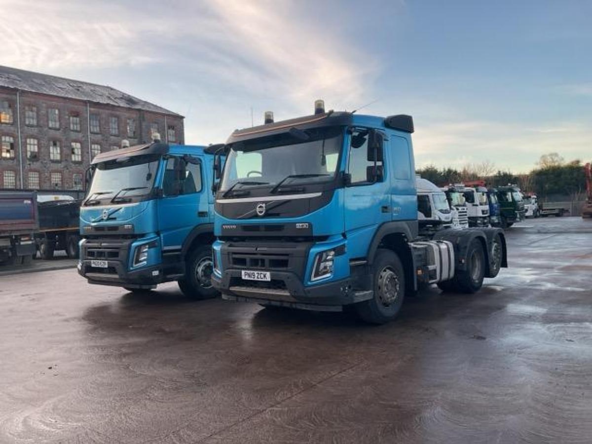 Used 2020 Volvo FMX420 6x2 Tag Axle