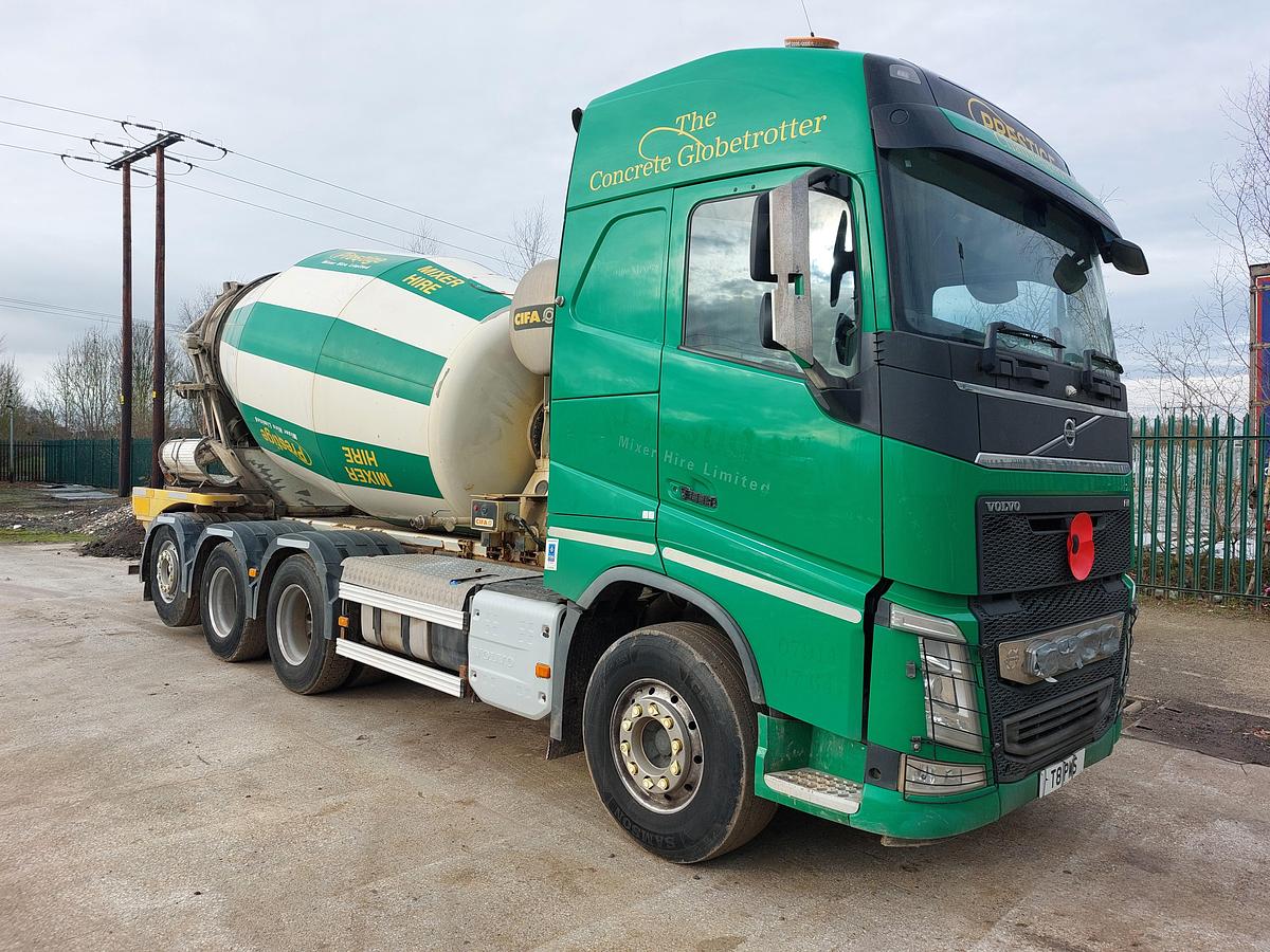 Used 2017 Volvo FH TRIDEM MIXER