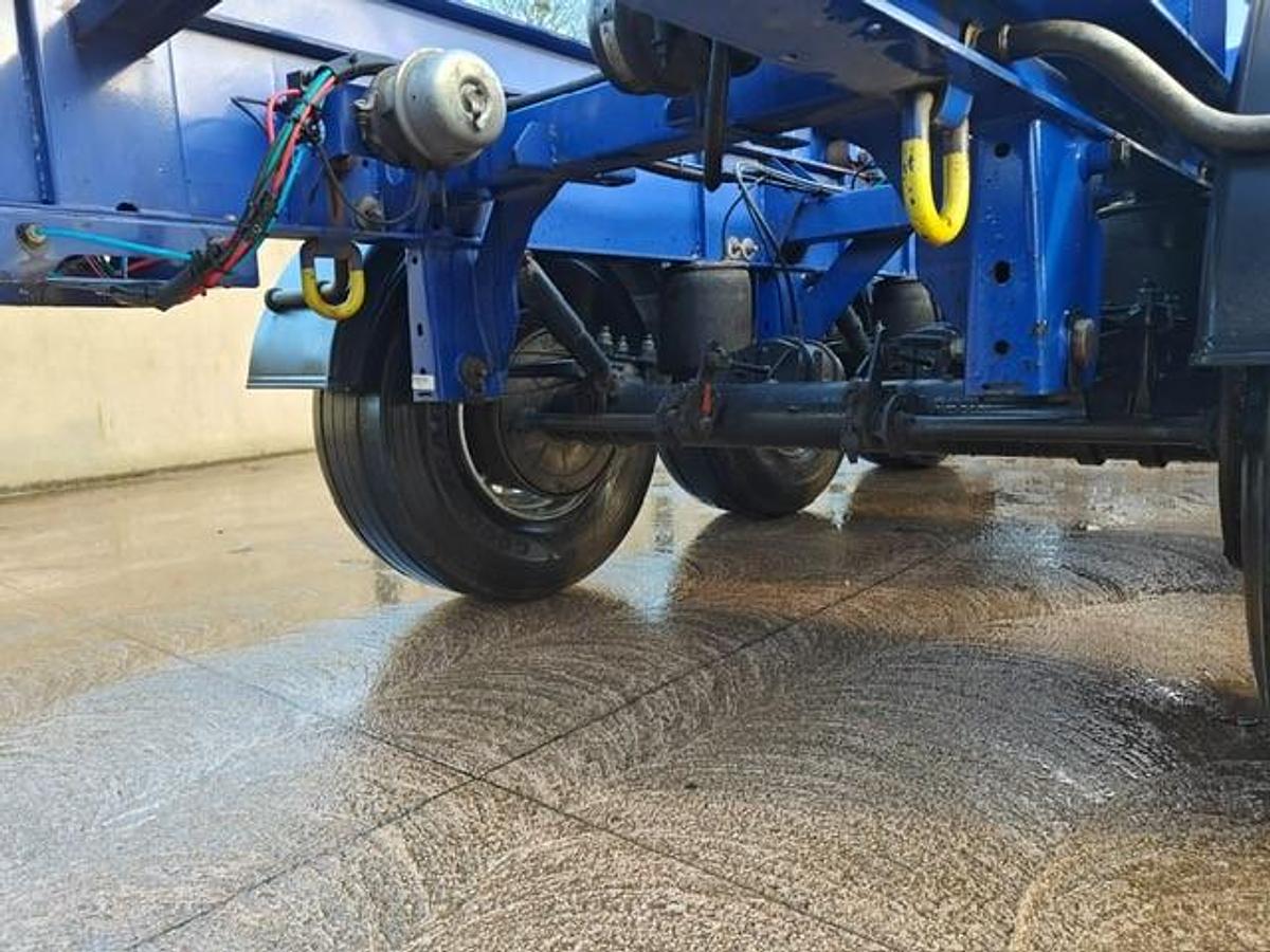 Used 2023 SDC 45ft Sliding Skeletal Trailer