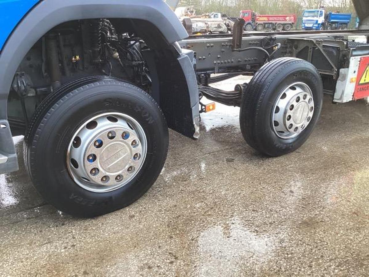 Used 2020 (20) Volvo FMX420 8x4 Steel Tipper