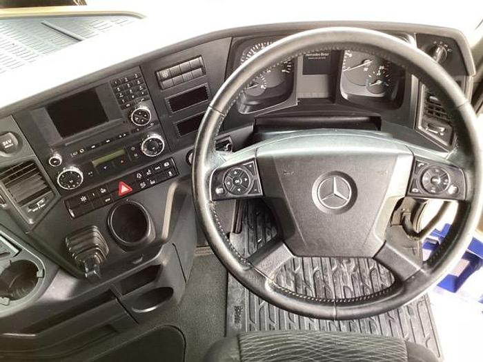 Used 2016 Mercedes Arocs 2551 6x2 T/Unit