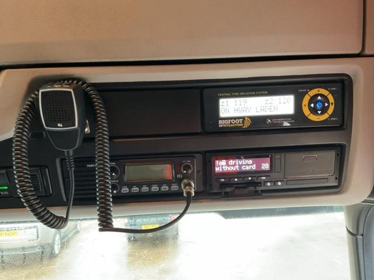 Used 2023 Scania R560 6x2 Rear Lift