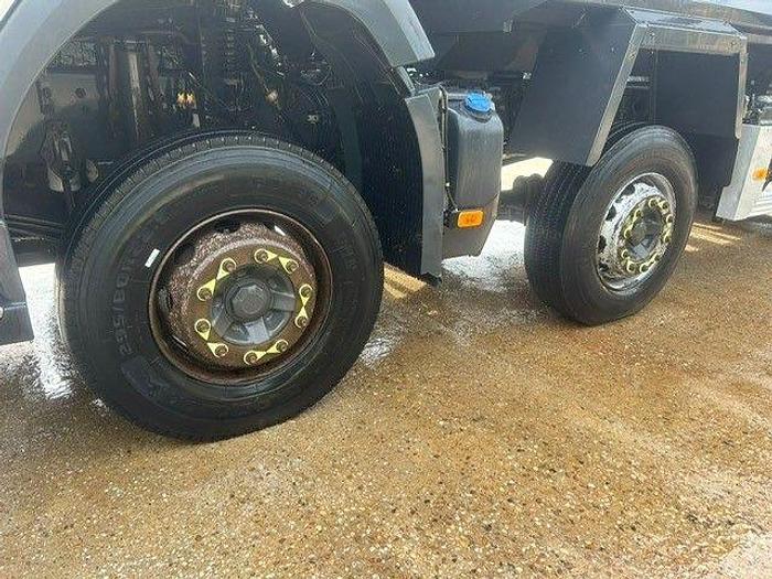 Used 2019 (19) Volvo FMX410 8x4 Steel Tipper