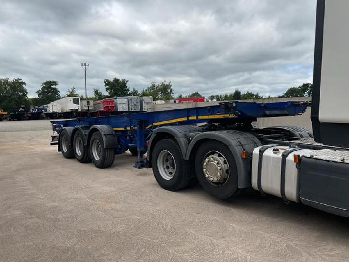 Used 2012 Montracon Tri Axle Extendable Skelly