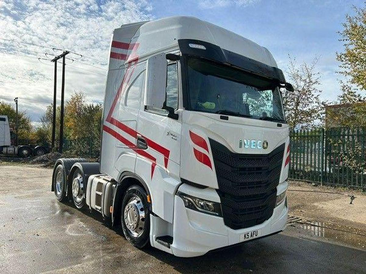 Used 2023 Iveco S-Way 570 6x2 Midlift