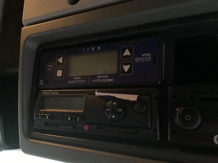 Used 2014 Renault T460 8x4 Tipper