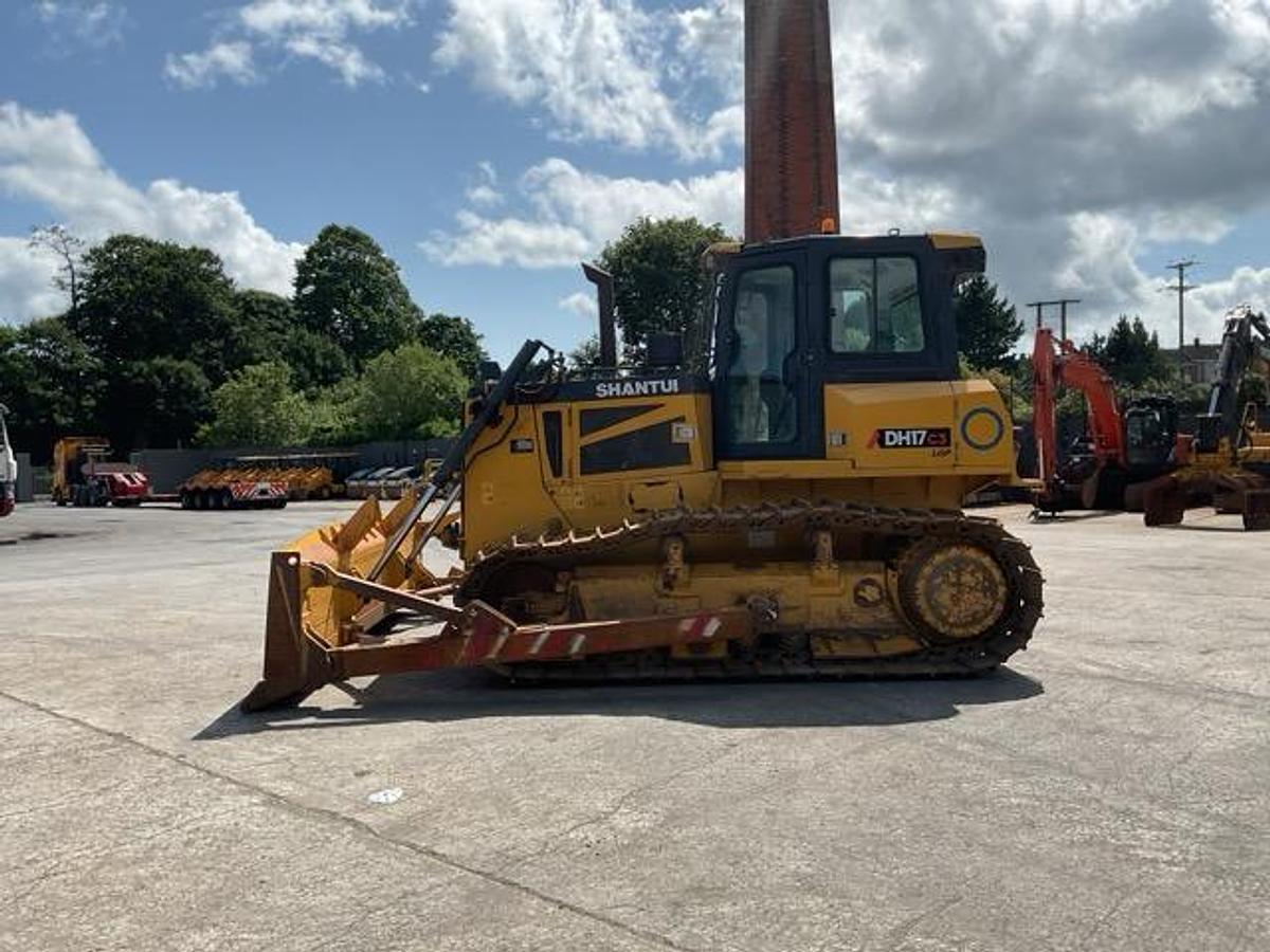 Used 2022 Shantui DH17-C3 LGP Dozer