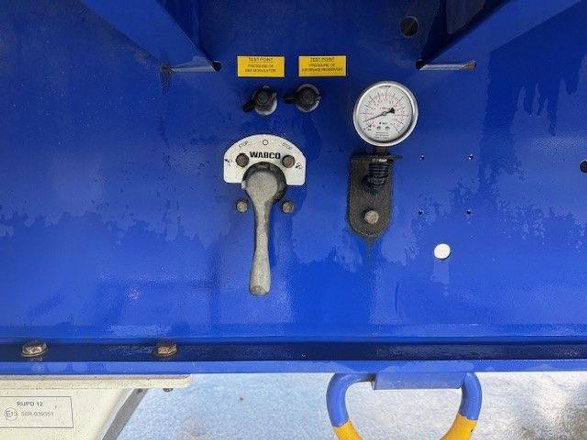 Used 2022 Kassbohrer Tri Axle Flat Trailer