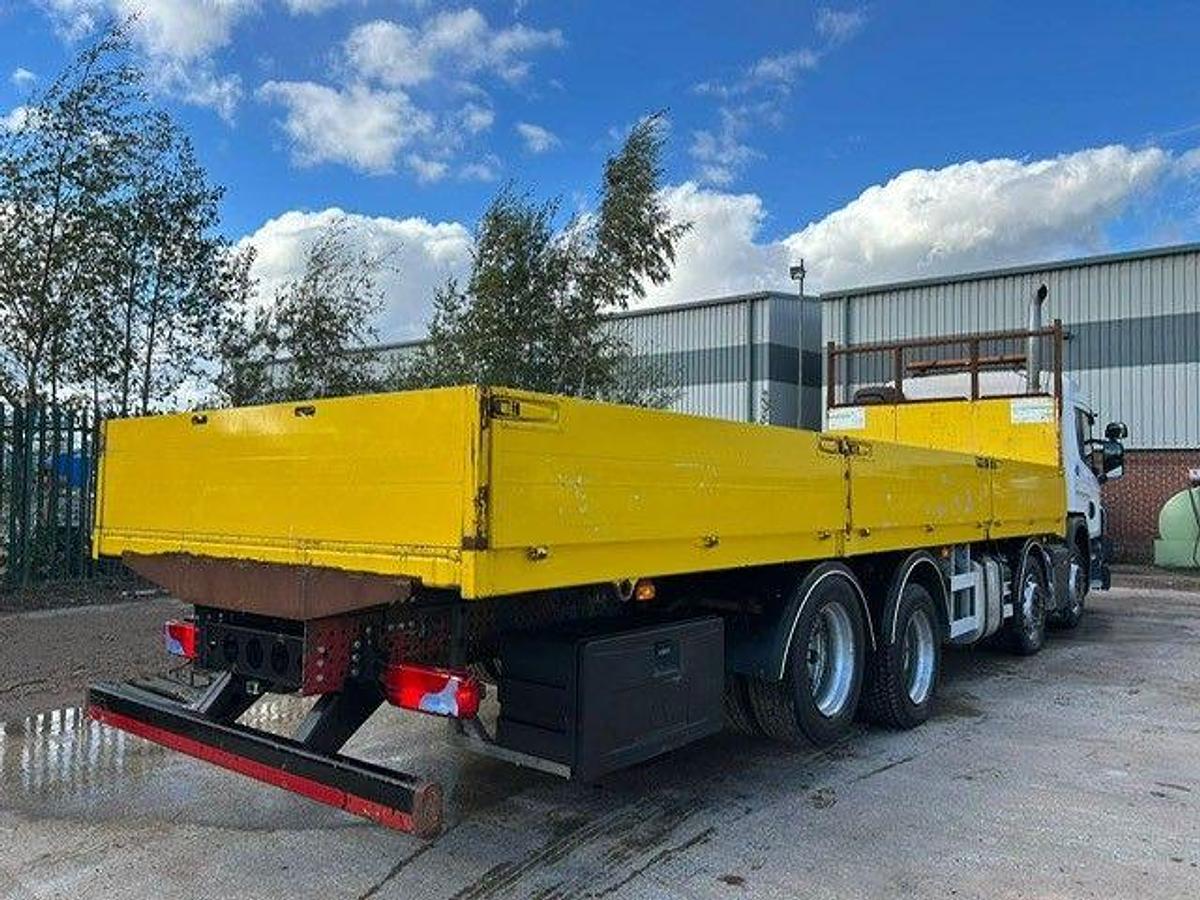 Used 2015 (15) Scania P320 8x2 Rearlft Dropside Flatbed