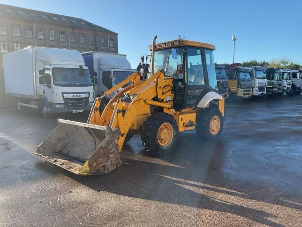 Used 2004 JCB 2CX Airmaster 725
