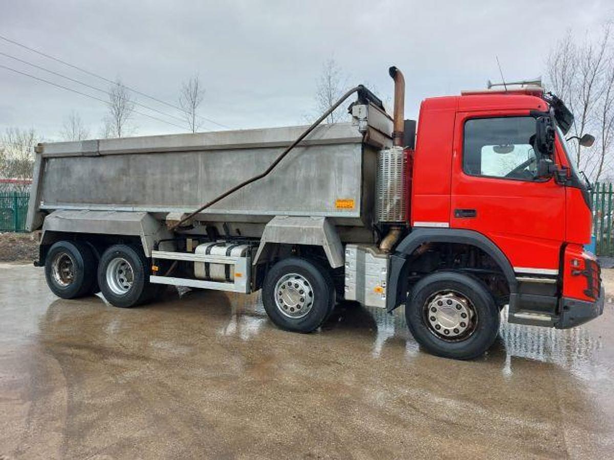 Used 2017 (17) Volvo FMX420 8x4 Alloy Tipper