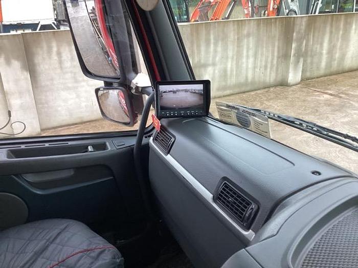 Used 2013 Volvo FM420 8x4 Hookloader FM420