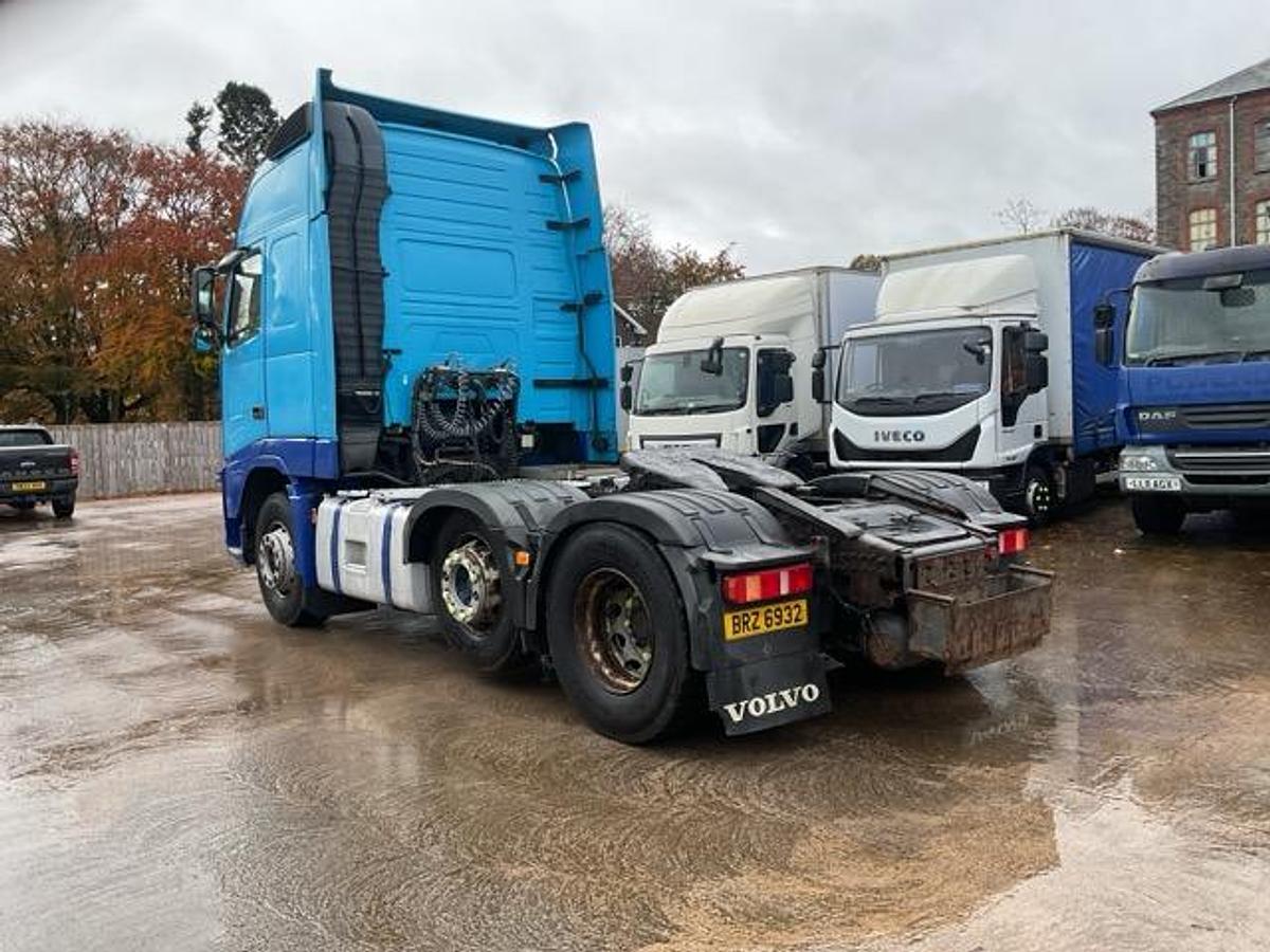 Used 2010 Volvo FH460 6x2 Unit