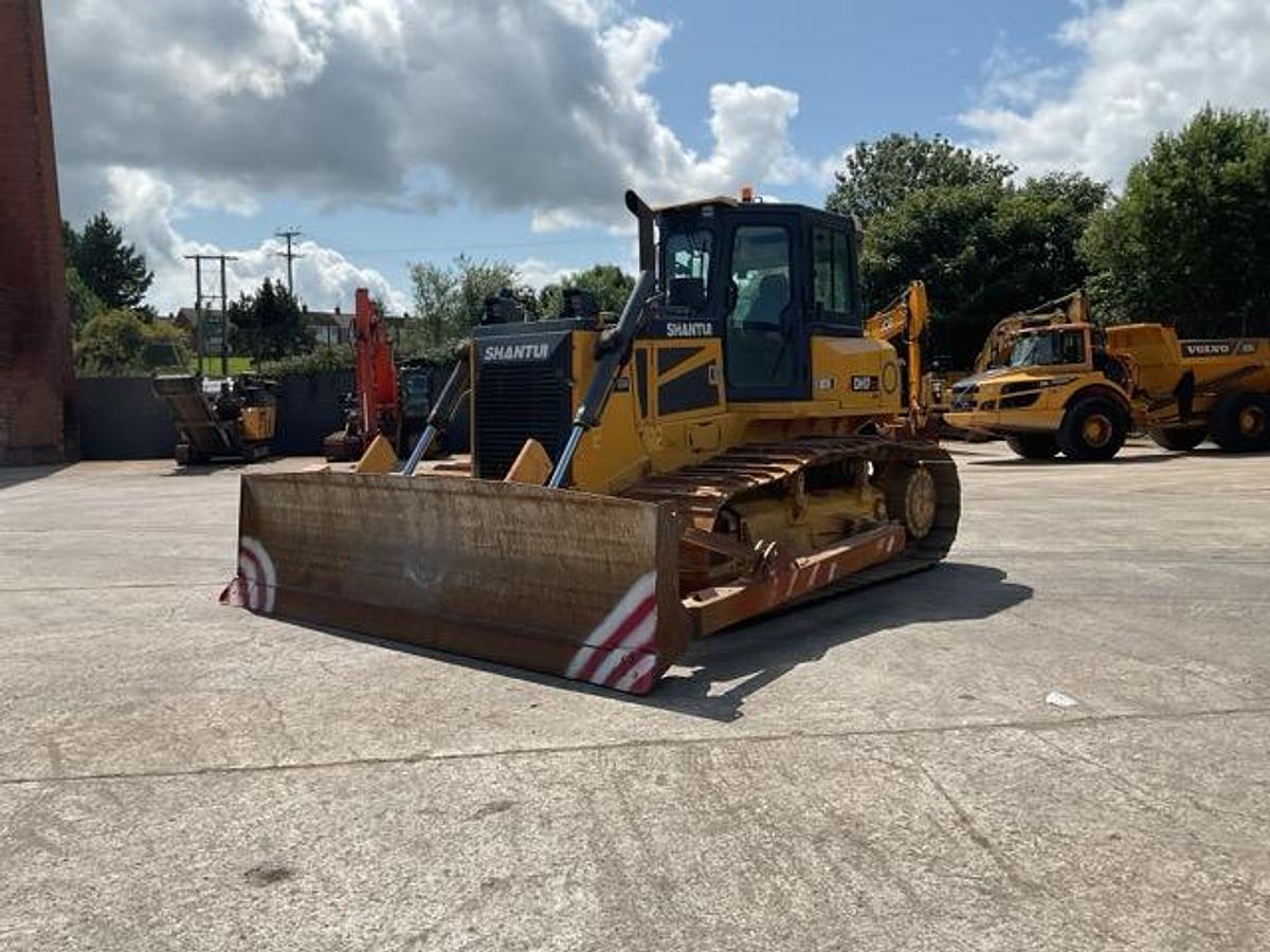 Used 2022 Shantui DH17-C3 LGP Dozer